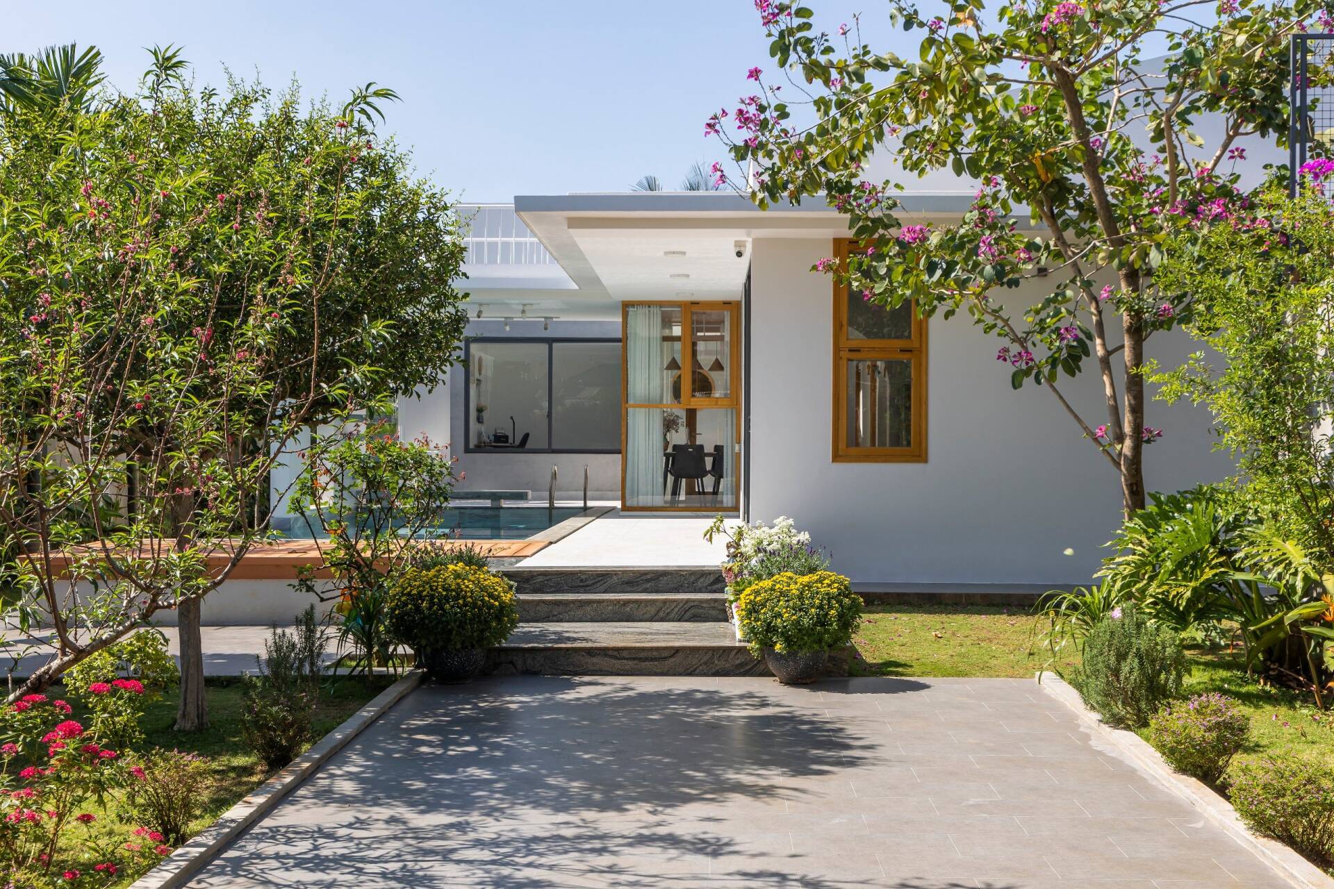 BL ARCHITECTS