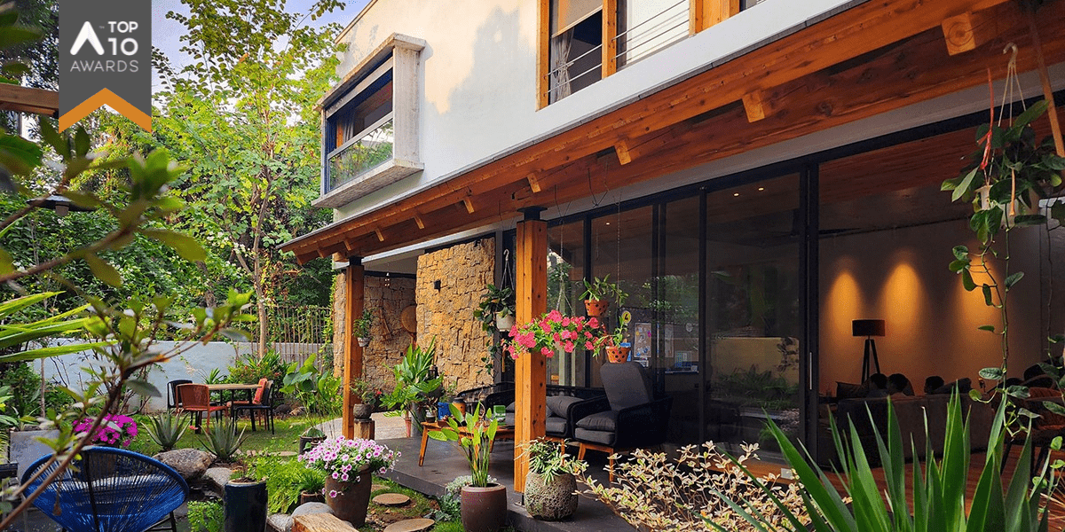 HOH ARCHITECTURE & CONSTRUCTION