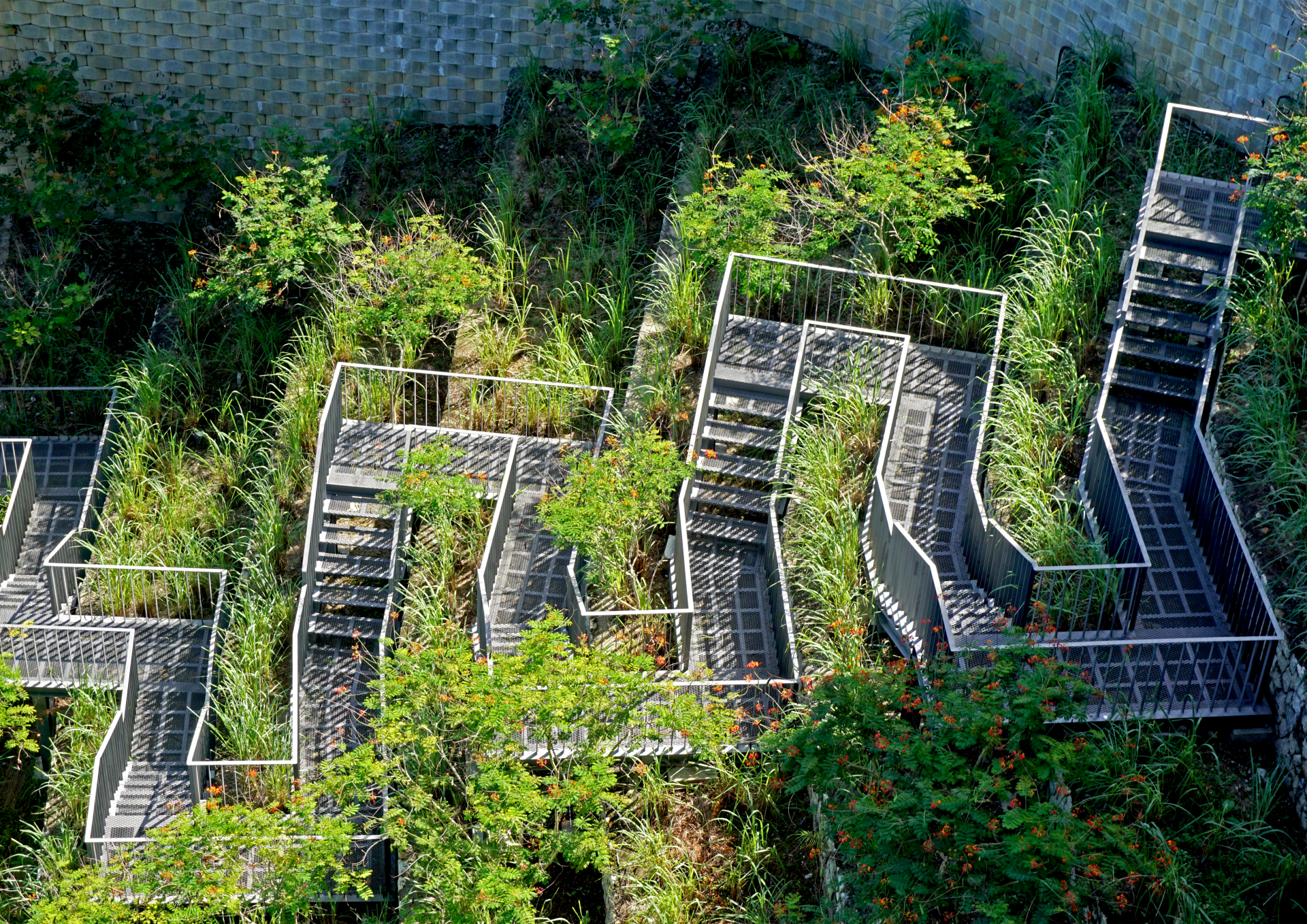 LANDART DESIGN