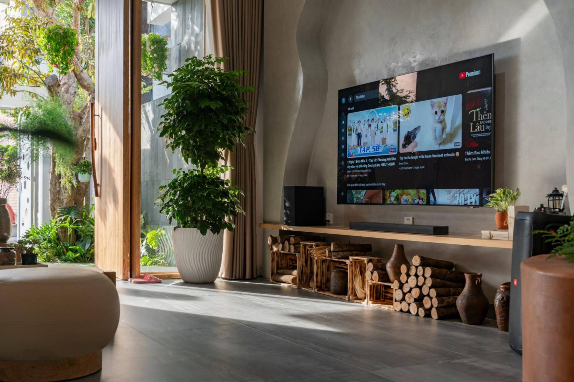 SBS HOUSE