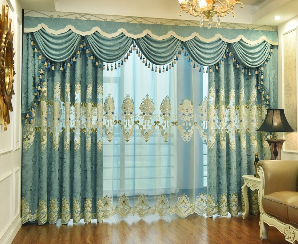 RÈM NỮ HOÀNG CỔ ĐIỂN RNH01